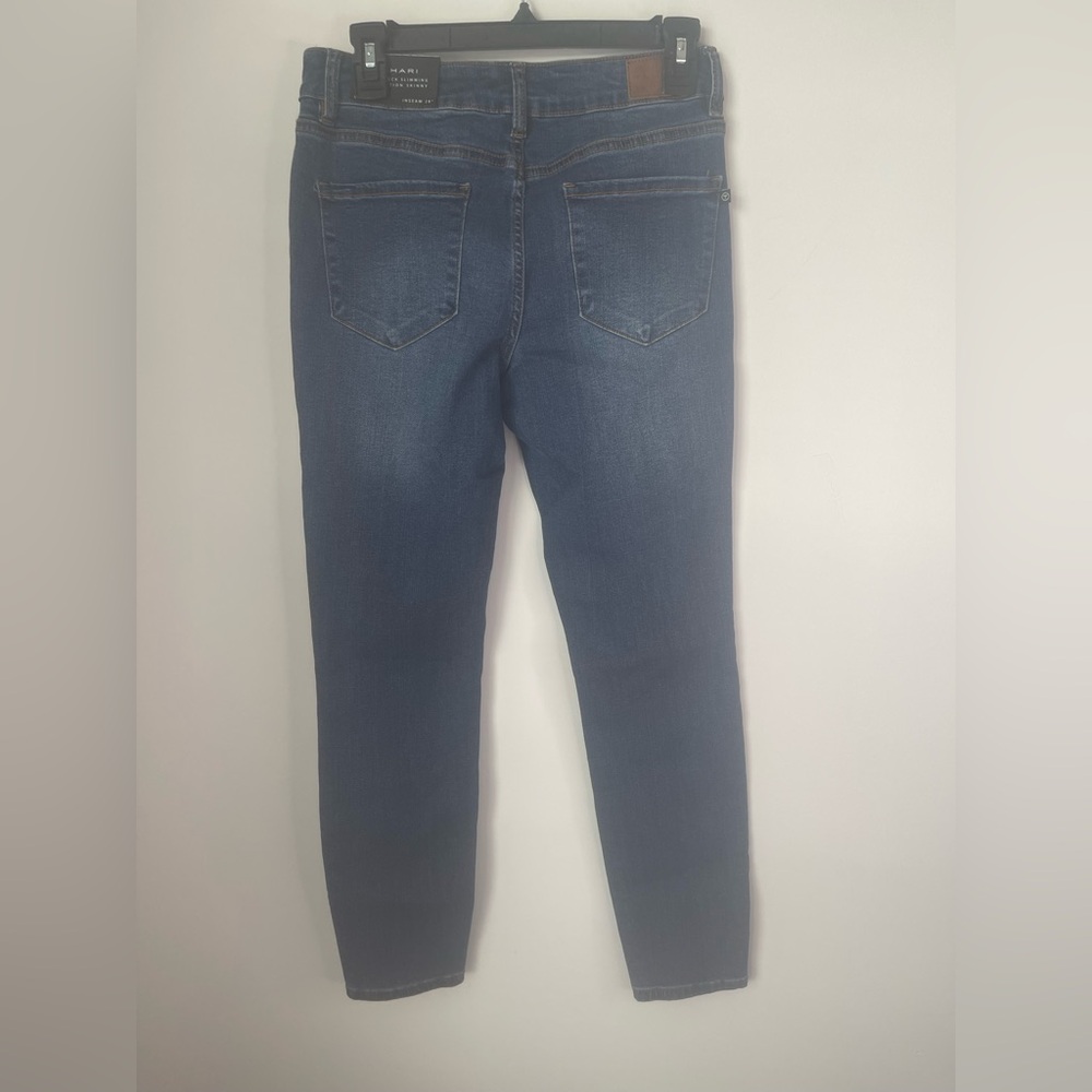 NWT Tahari Blue Skinny Jeans with Stretch and Tapered Leg - Picture 11 of 11